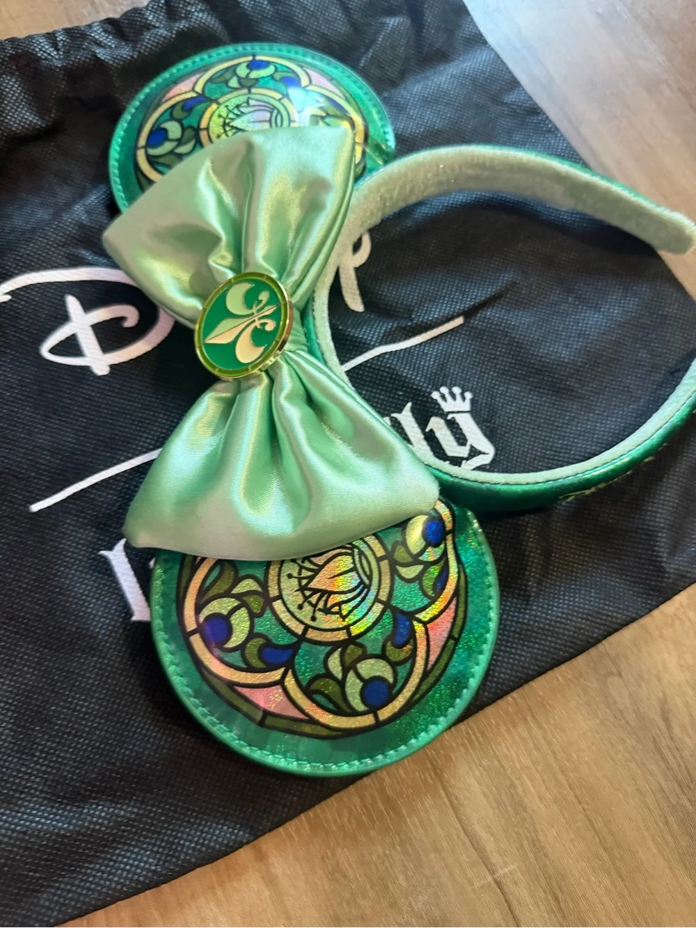 Disney Loungefly Stain glass Tiana Minnie Ear Headband